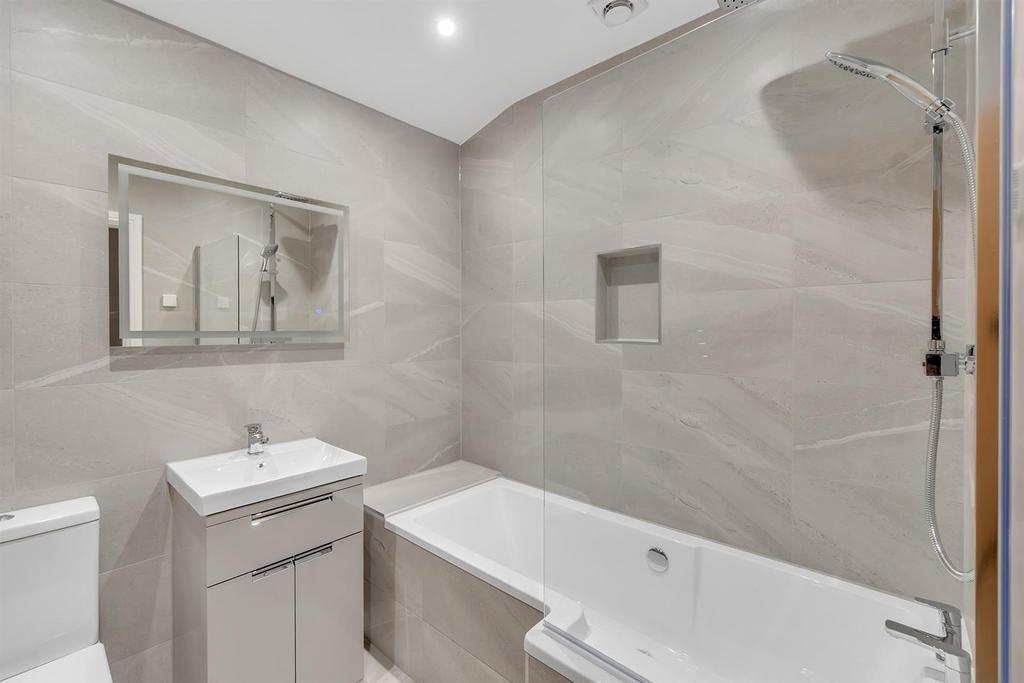 Family bathroom