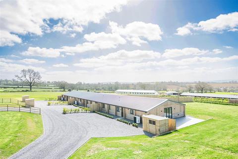 undefined, Kerswell, Cullompton