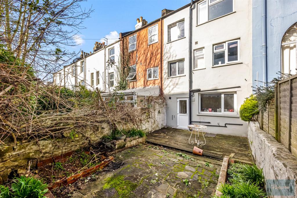 Park Crescent 68-011.JPG