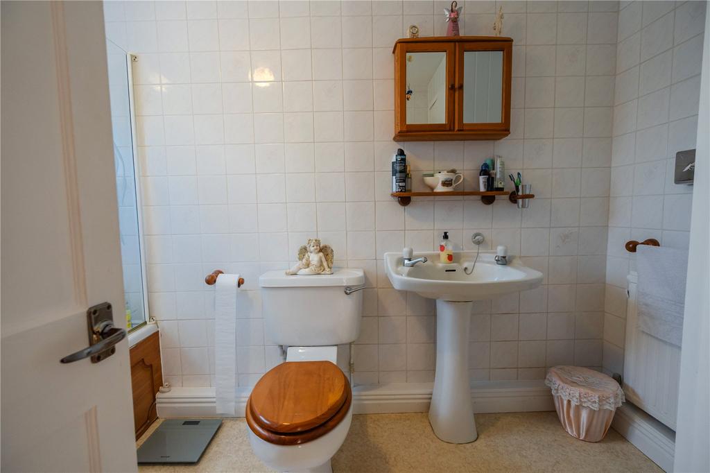Bathroom (2)