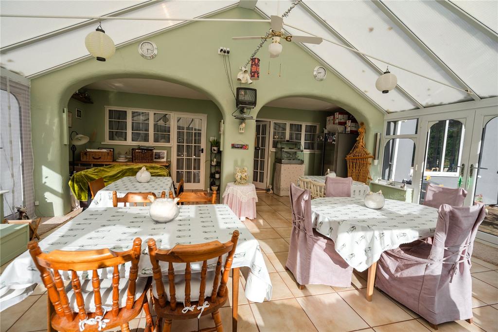 Sun Room (2)