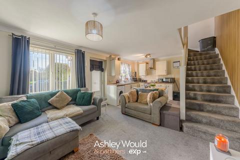 1 bedroom semi-detached house for sale, Canterbury Close, Rowley Regis B65