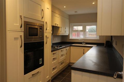 3 bedroom terraced house for sale, Kings Road, Herne Bay