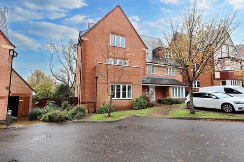 undefined, Barnden Close, Burgess Hill, RH15