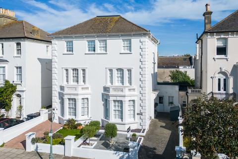 undefined, Westbourne Villas, Hove, BN3