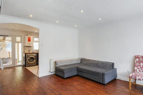 3 bedroom semi-detached house for sale, Curling Lane, Grays RM17