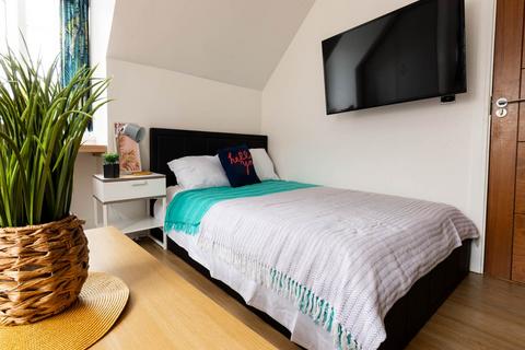 undefined, Woodland Way, Canterbury,