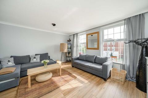 undefined, Regal Close, London W5