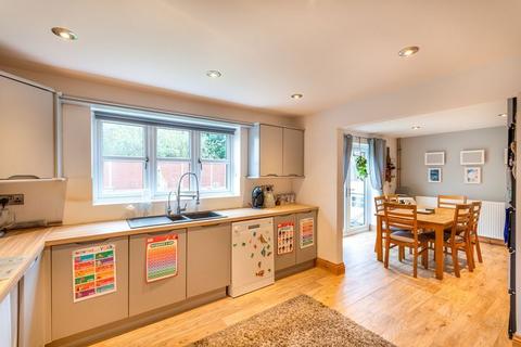 4 bedroom detached house for sale, Main Road, Lincoln LN1