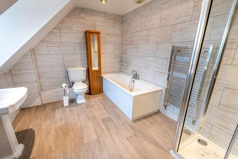 4 bedroom detached house for sale, Main Road, Lincoln LN1