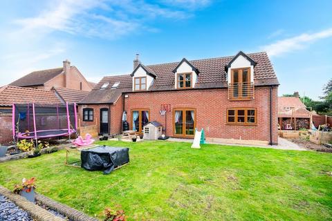 4 bedroom detached house for sale, Main Road, Lincoln LN1