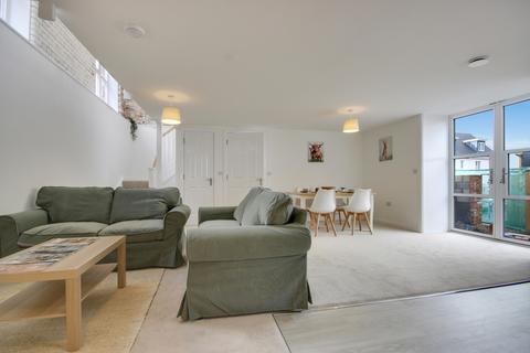 undefined, Bobbin Lane, Barnstaple EX32