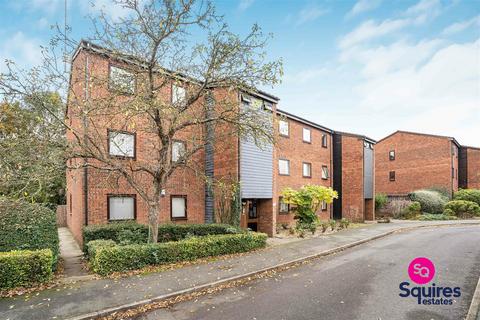 undefined, Rowlands Close, Mill Hill