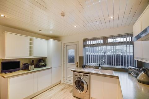 undefined, 26 Machrie Place, Kilwinning, KA13 6RW