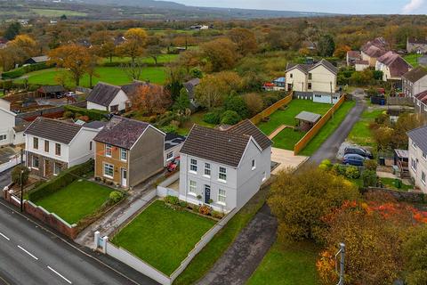 4 bedroom detached house for sale, Heol Y Meinciau, Pontyates, Llanelli
