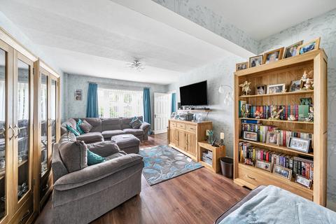 undefined, Violet Avenue, Uxbridge