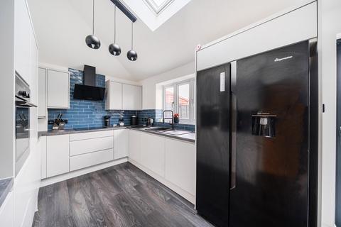 3 bedroom detached house for sale, Manwick Road, Felixstowe, Suffolk