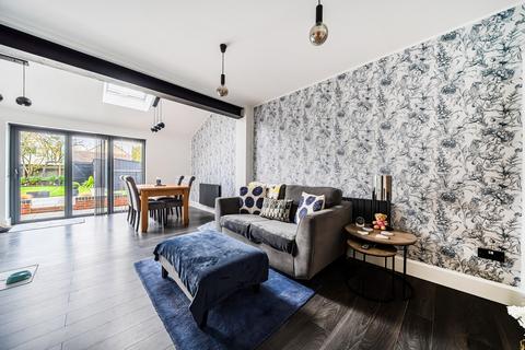 3 bedroom detached house for sale, Manwick Road, Felixstowe, Suffolk