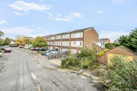 undefined, Black Horse Close,  Windsor,  SL4