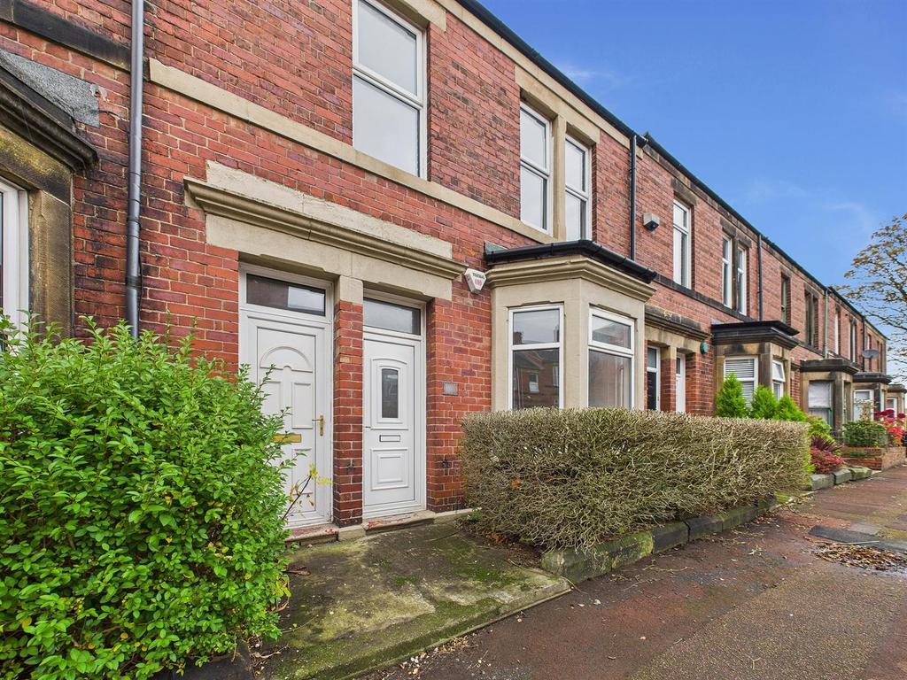 Silverdale Terrace, Gateshead NE8 1 bed flat to rent - £675 pcm (£156 pw)