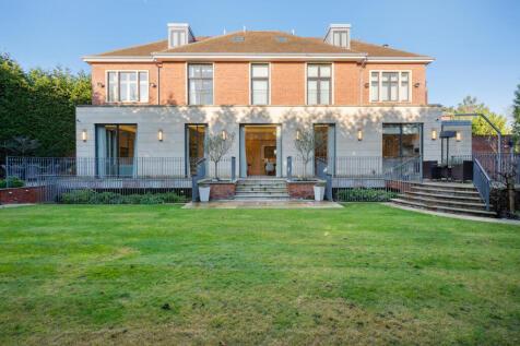 85138 house goodyers gardens london greater londo
