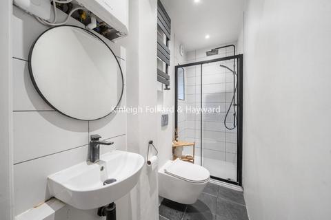 1 bedroom flat for sale, Colney Hatch Lane, Muswell Hill, London, N10
