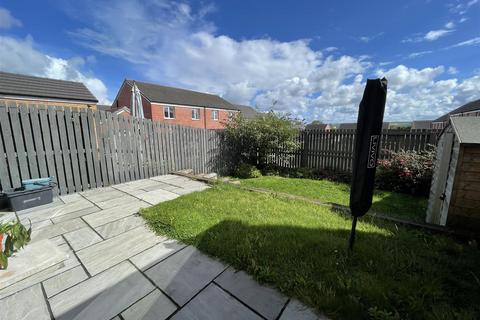 undefined, Maes Delfryn, Llanelli