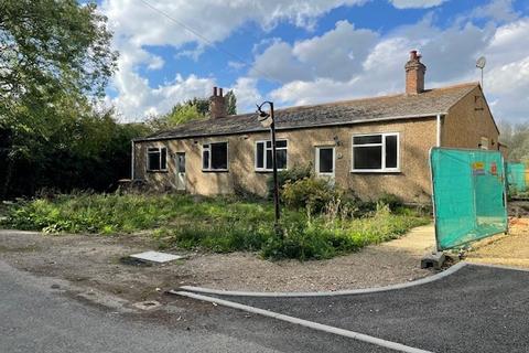 undefined, Woodfield Lane, Renhold, Bedford, MK41