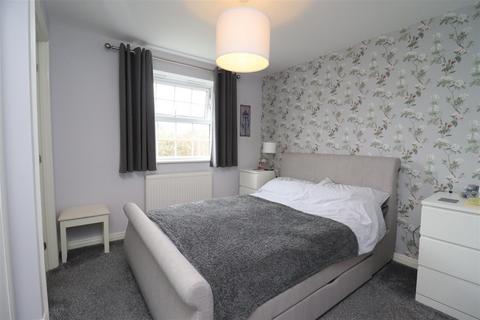 15 Aire Close, Brough, HU15 1GJ