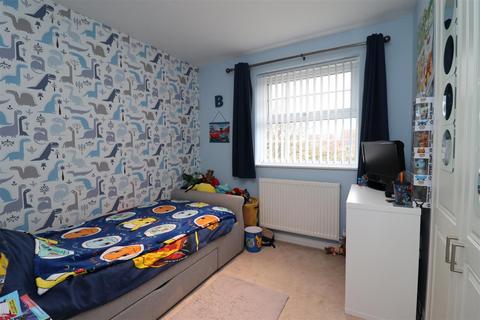 15 Aire Close, Brough, HU15 1GJ