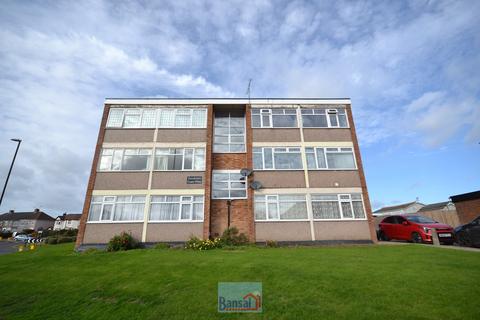 2 bedroom flat for sale, Greyfriars Court, Sadler Road, CV6
