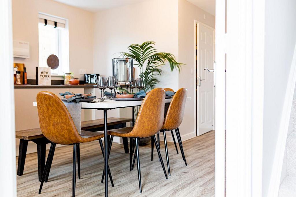 Kitchen/Dining