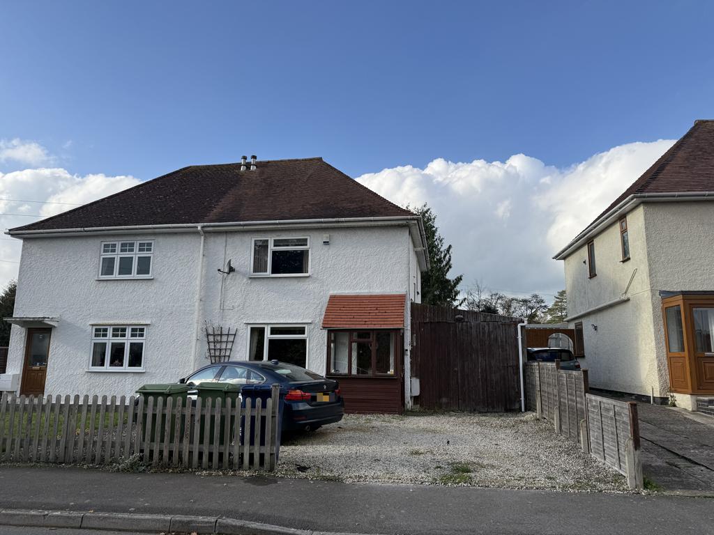 3 Bedroom Semi Detached for Sale