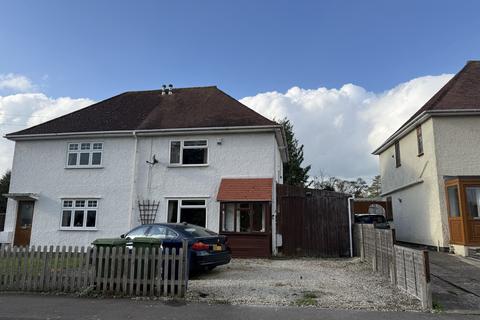 undefined, Tewkesbury GL20