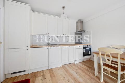 2 bedroom flat to rent, Fairfax Road, London, NW6