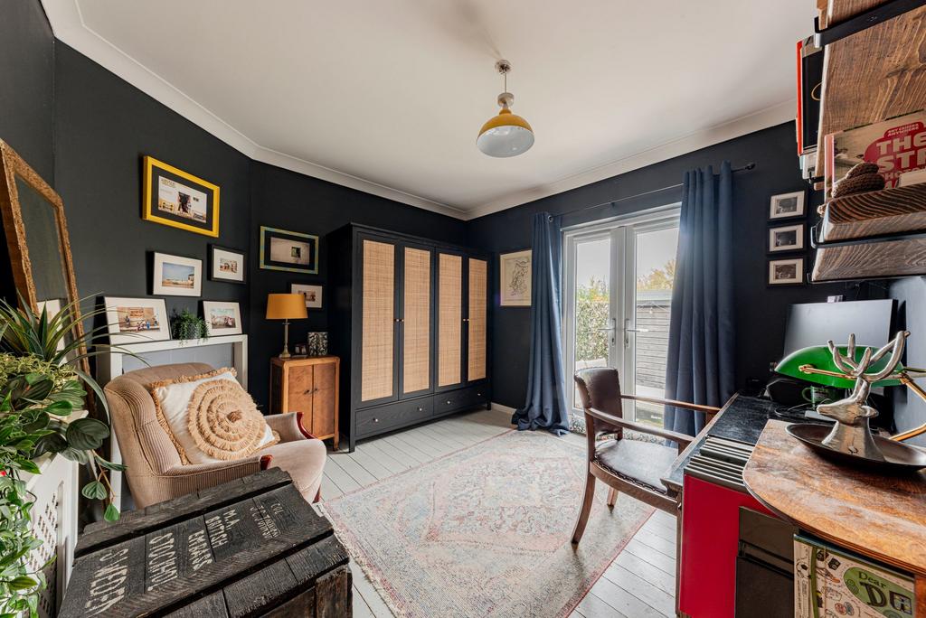 Office / Bedroom Four (2)