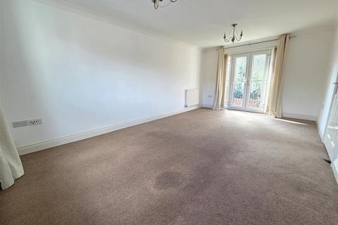2 bedroom apartment to rent, Evergreen Way, Stourport-On-Severn