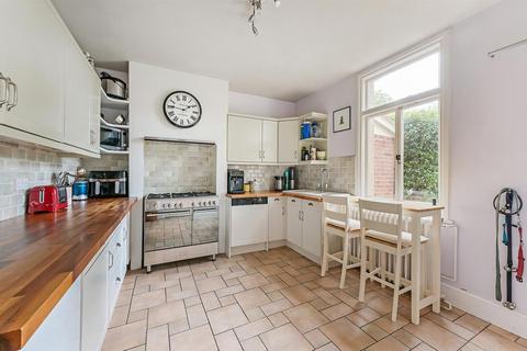 2 bedroom semi-detached house for sale, Harestock Road, Winchester SO22