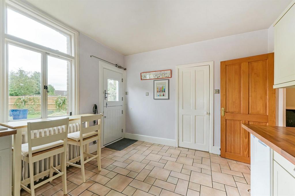 Sketch Ph21 6215650.jpg