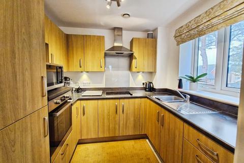 2 bedroom apartment for sale, Martongate, Bridlington YO16