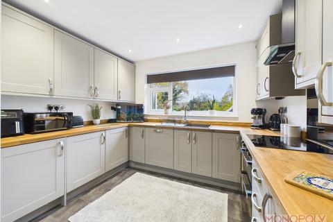 3 bedroom detached house for sale, Osborne Street, Rhosllanerchrugog, Wrexham