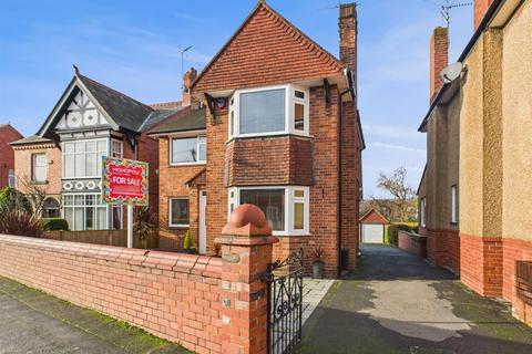 3 bedroom detached house for sale, Osborne Street, Rhosllanerchrugog, Wrexham