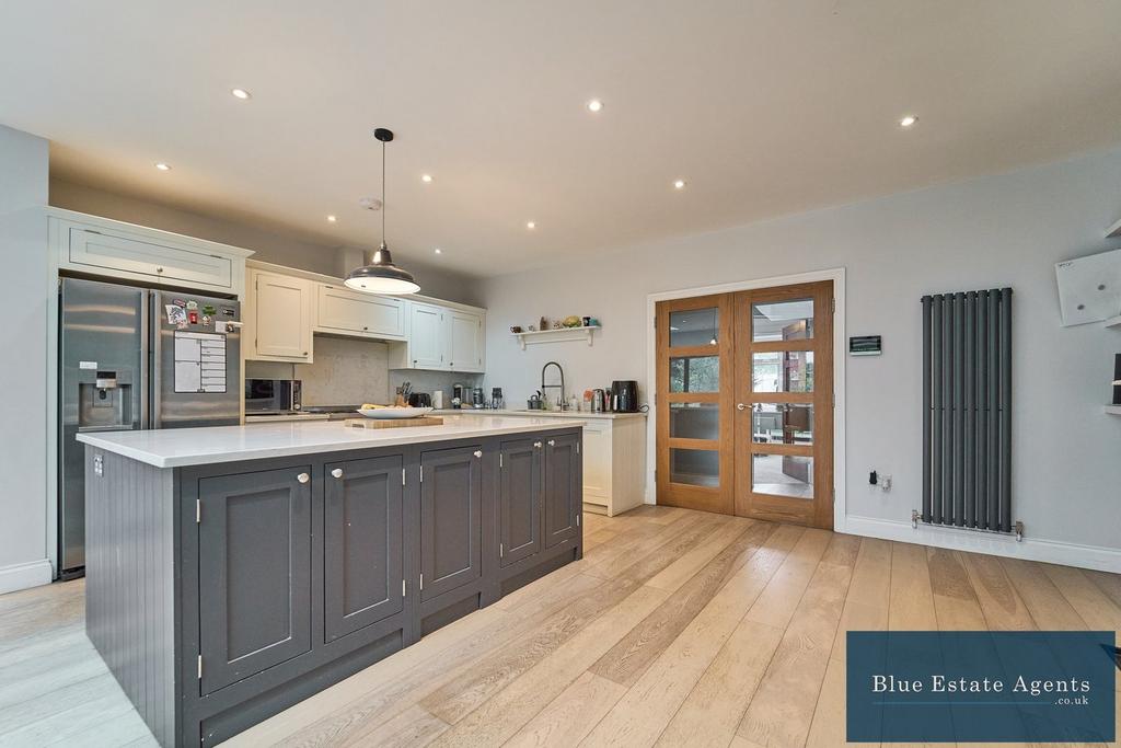 Open Plan Kitchen & Diner