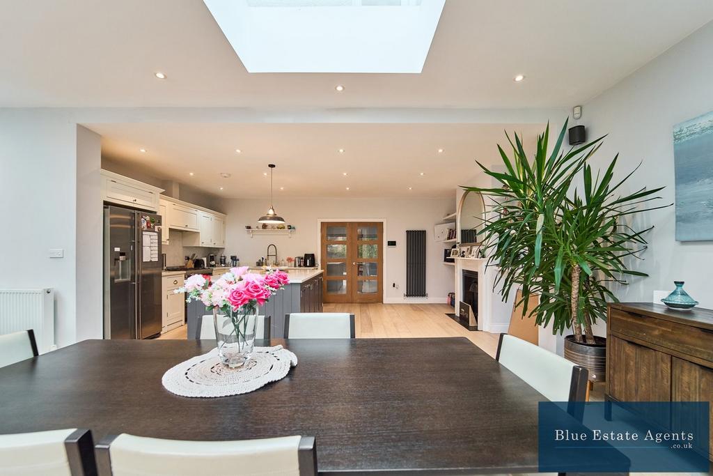 Open Plan Kitchen & Diner