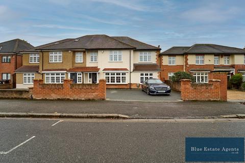 undefined, Jersey Road, Isleworth, TW7
