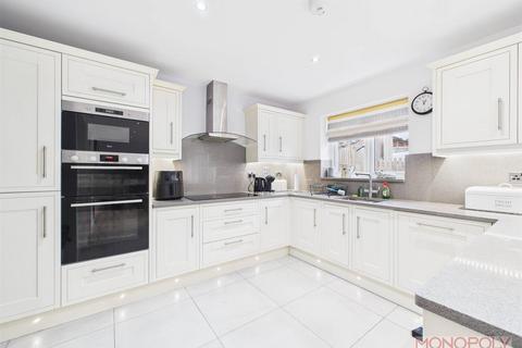 undefined, Packsaddle Bank, Pentre Bychan, Wrexham