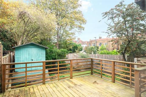 undefined, Vale Close, Twickenham
