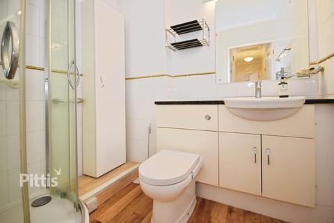 1 bedroom apartment to rent, Mary Rose Avenue Wootton Bridge PO33