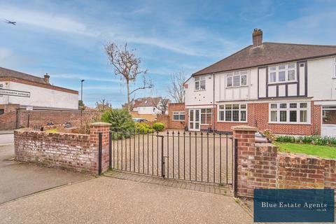 undefined, Jersey Road, Hounslow, TW5