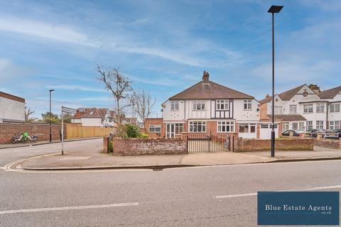 undefined, Jersey Road, Hounslow, TW5